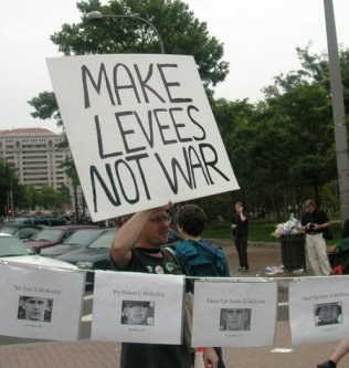 Make Levees not war -- Photo by V. Domingo