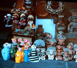 puppets.jpg (11608 bytes)